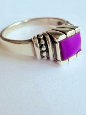 Sydney Evan Purple Spiny
Oyster Dot Regal Sterling Silver
925 Ring
